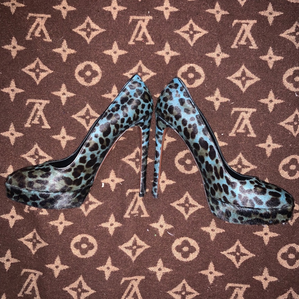Alaia pony/calf hair blue leopard stilettos sz 10